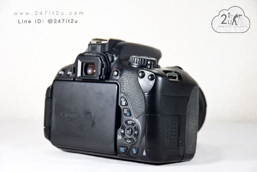 กล้อง Canon 650D และ เลนส์ 18-55 mm is II มีกระเป๋า สภาพดี