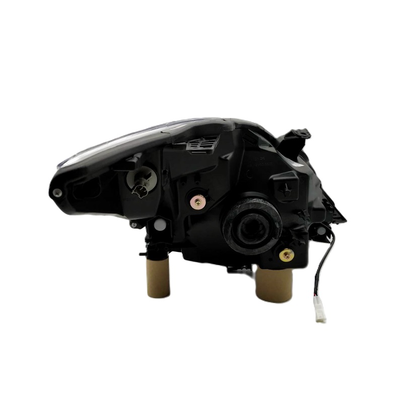 ไฟหน้า MAZDA BT50 PRO(บีที50 โปร) โคมดำ ปี2015-2018 (งานแท้ TYC) -ราคาต่อดวง-