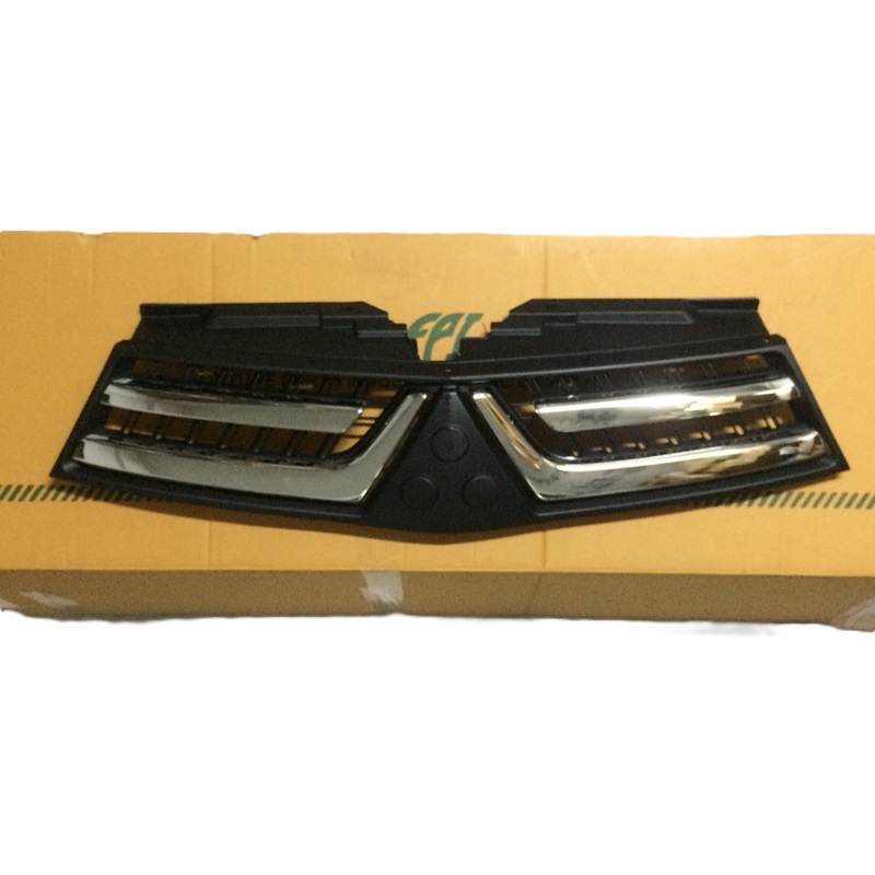หน้ากระจัง MITSUBISHI PAJERO SPORT(ปาเจโร่ สปอร์ต) ชุบโครเมียม ไม่มีโลโก้ โฉมปี2014-2015 (รหัส:PAJERO'14)