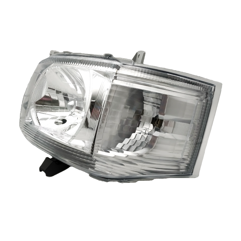 ไฟหน้า TOYOTA COMMUTER(คอมมูเตอร์) โฉมที่2 ปี2010-2013 (งานแท้ TYC) -ราคาต่อดวง-