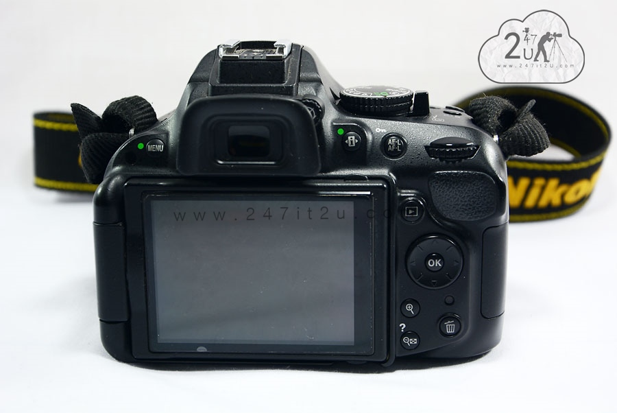 Nikon D5200 พร้อมเลนส์ 18-55 VR สภาพสวยใช้งานปกติ