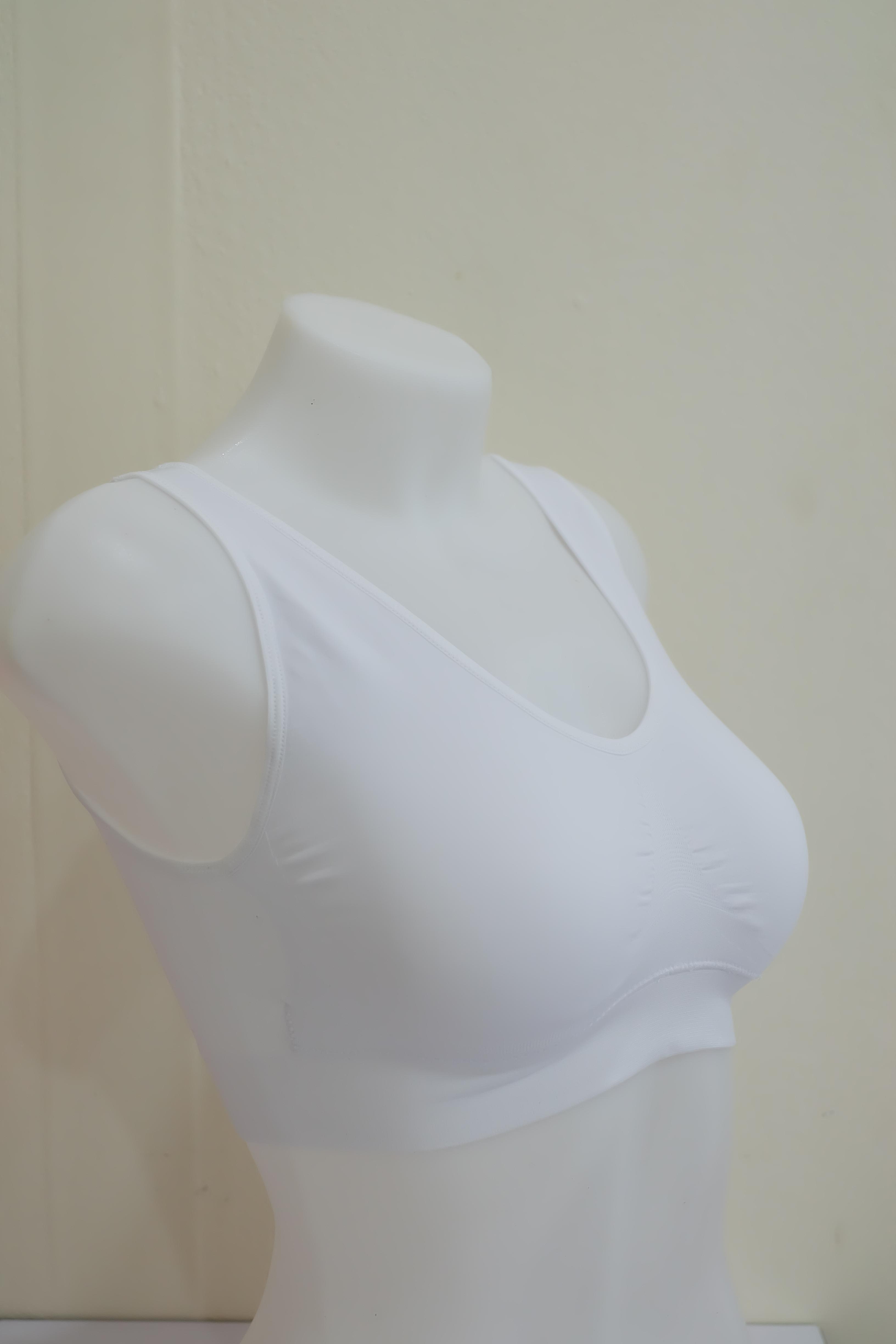 ยกทรง สปอร์ตบรา ไร้ตะขอ ชุดชั้นในสวมสบาย หลังยู U สีขาว S/M/L