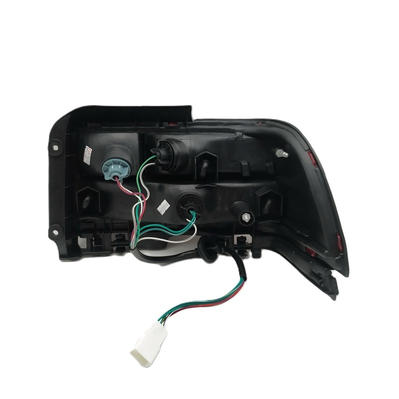 ไฟท้าย TOYOTA COROLLA(โคโรล่า) AE101/AE102 โฉมสามห่วง (ลายAE102) พร้อมขั้ว+หลอด (งานแท้ LUCID) (รหัส : AE102) -ราคาต่อดวง-