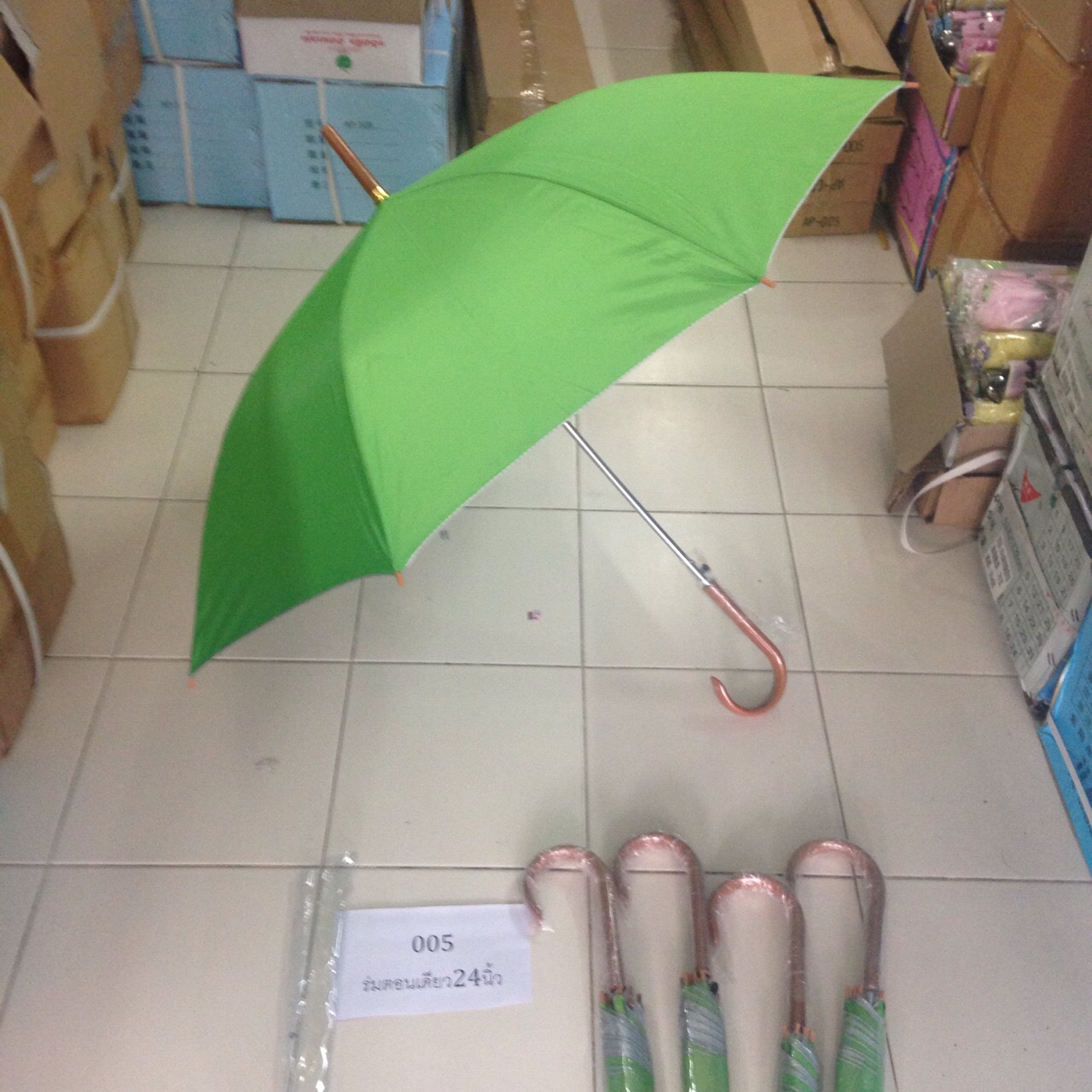 ร่มตอนเดียว24นิ้ว ด้ามพลสติกลายไม้ รหัส005