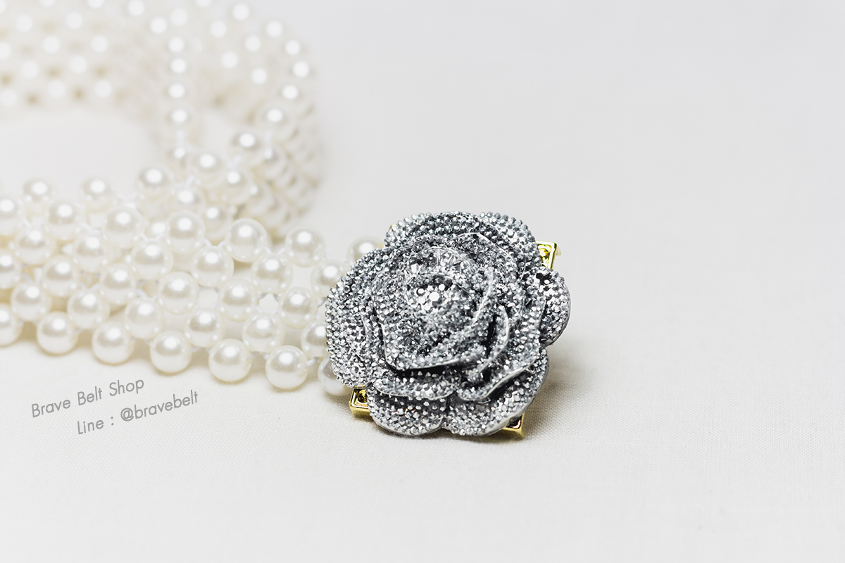 เข็มขัดไข่มุก รูปดอกกุหลาบสวยๆ