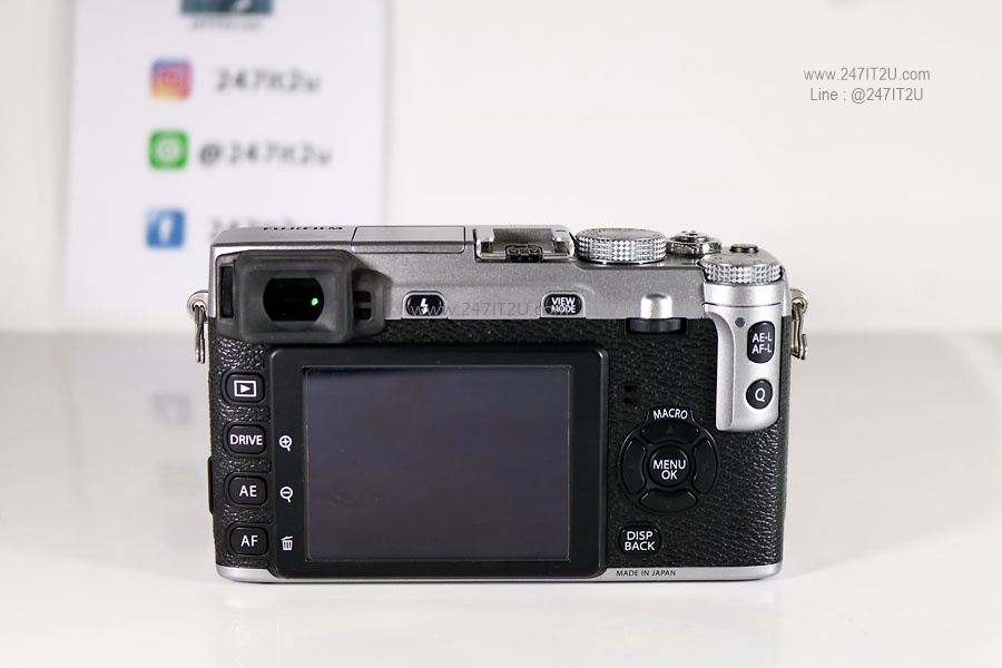 Fujifilm X-E1 เลนส์ 16-50mm สี silver