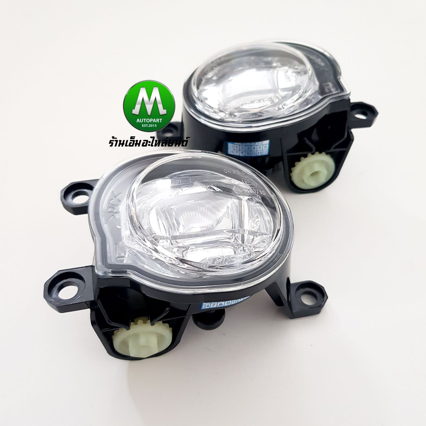 ไฟตัดหมอก ไฟสปอร์ตไลท์ TOYOTA HILUX REVO 2020 2021 2022 LED แบบไม่มีฝาครอบ / โตโยต้า รีโว่ (รับประกันสินค้า 3 เดือน)