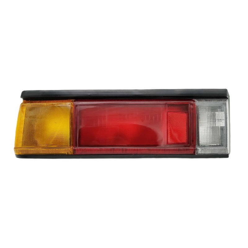 ไฟท้าย TOYOTA COROLLA(โคโรล่า) KE70/TE70 ปี1975-1984 (งาน O.E.M TYC เทียบห้าง) -ราคาต่อดวง-