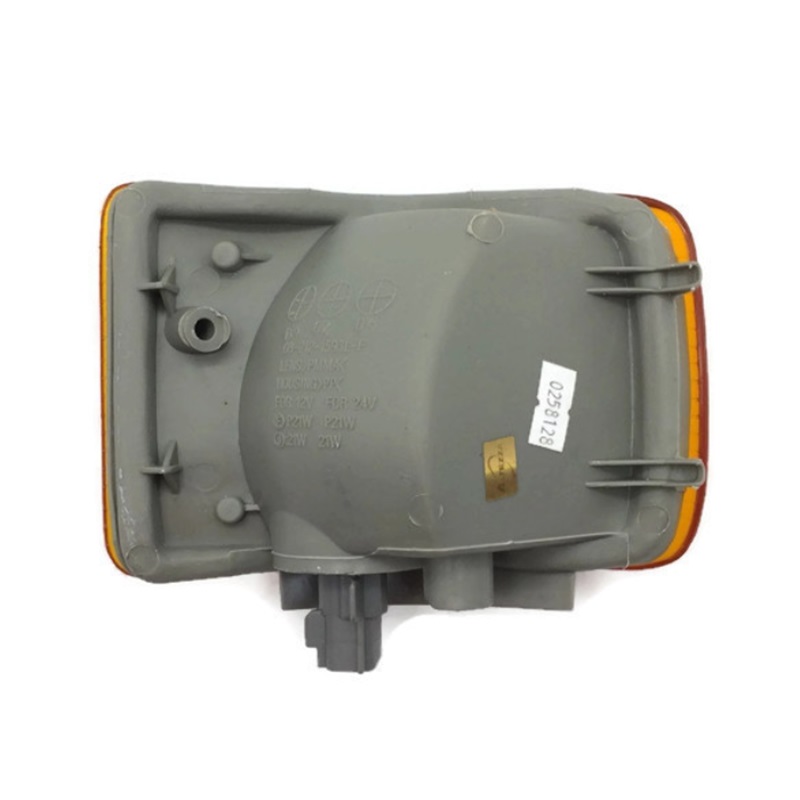 ไฟมุม TOYOTA DYNA(ไดน่า) 200-300/BU95 มุมดวงบน ปี1995-1998 (งาน O.E.M เทียบห้าง) -ราคาต่อดวง-