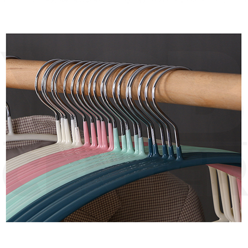 ไม้แขวนเสื้อกันลื่น ไม้แขวนรักษาทรง สไตล์นอร์ดิก แพค 5 ชิ้น