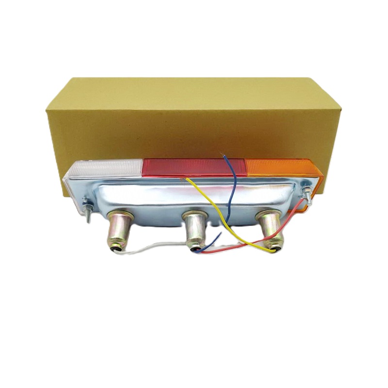 ไฟท้าย DATSUN(ดัทสัน) 520/521 3สี ตรงรุ่น ไม่มีซ้าย-ขวา ใส่ได้หมด (งานoem เทียบห้าง) -ราคาต่อดวง-