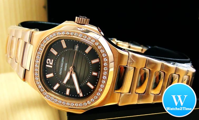 นาฬิกา Patek Philippe Ref.7010/1R Rose Gold Ladies' Nautilus Diamond Dial