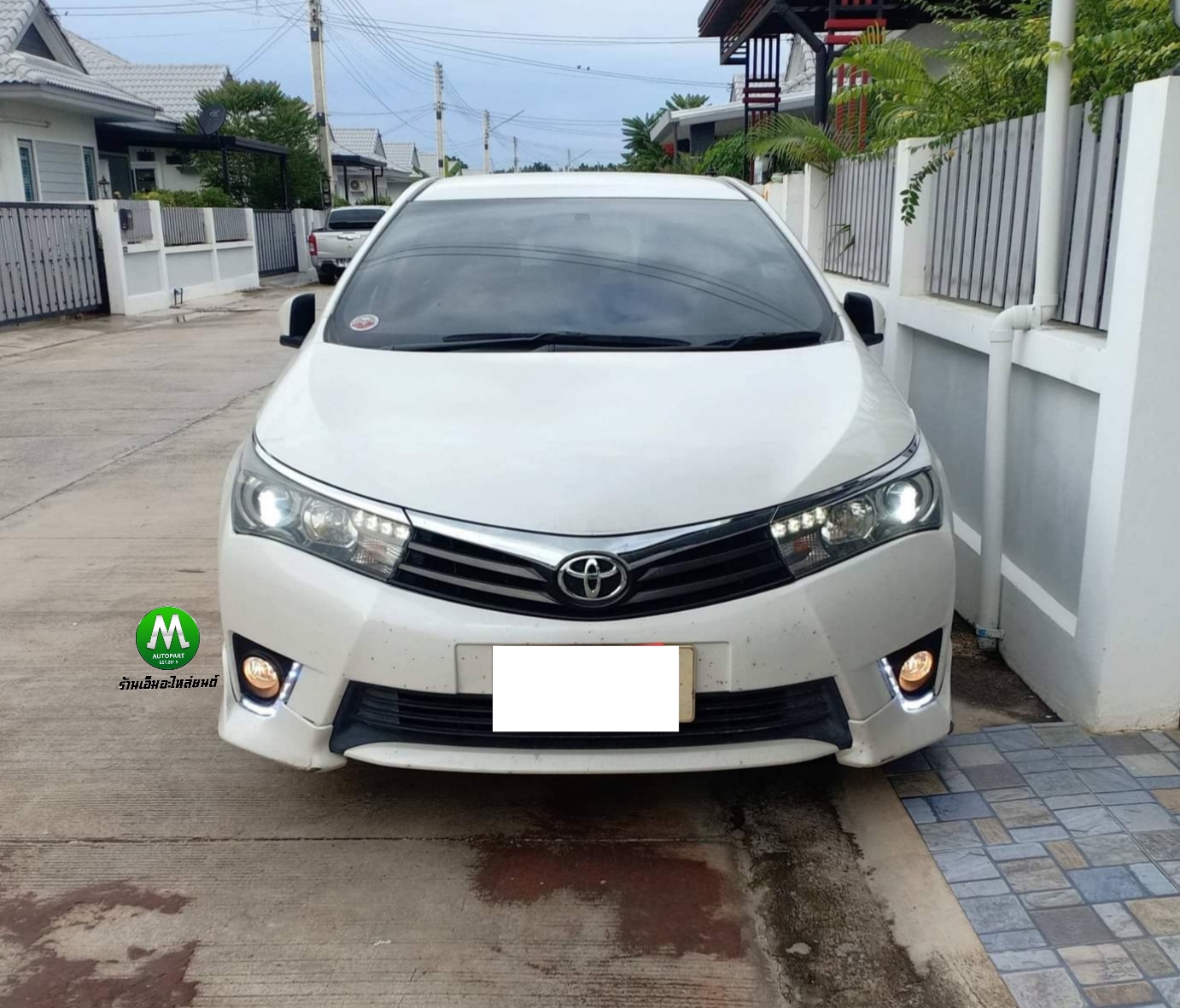 ไฟตัดหมอก ไฟสปอร์ตไลท์ TOYOTA ALTIS 2014 2015 2016 โคมธรรมดา พร้อมฝาครอบ Daylight / ไฟเดย์ไลท์ โตโยต้า อัลติส (รับประกันสินค้า 1 เดือน)
