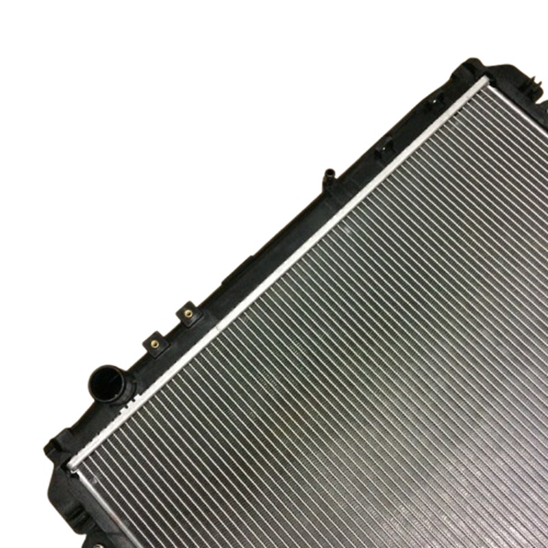 หม้อน้ำ TOYOTA REVO(รีโว่)/(รีโว่ ร็อคโค่) ดีเซล 2.4-2.8cc หนาพิเศษ 26มิล ปี2015-2023 เกียรออโต้ (ประกัน 6เดือน) (REV15-D-PA26-AT)