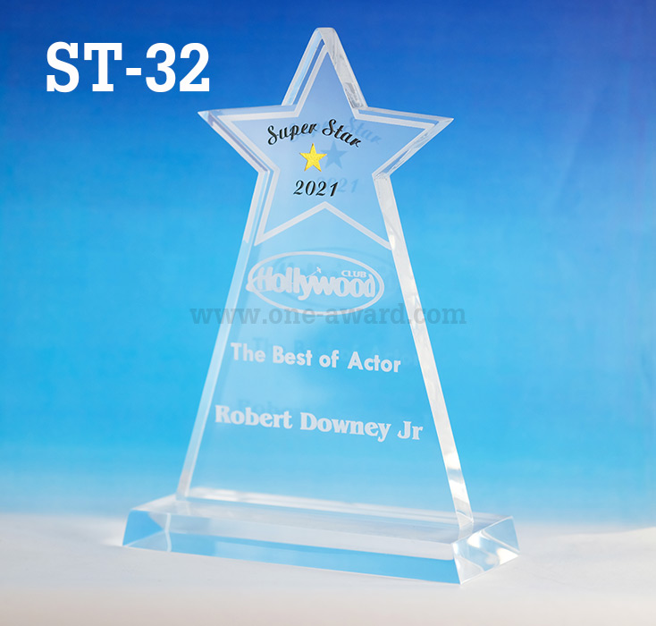 Code: ST-32 โล่อะคริลิค ความสูงตัวโล่ 7-11 นิ้ว ความหนาอะคริลิคตัวโล่ 15 มม.พร้อมเลเซอร์ข้อความและโลโก้ ลงสีได้ไม่เกิน 2 สี (ตัวโล่สูง 7 นิ้ว ราคาใบล่ะ 720 บาท เมื่อสั่งซื้อ 5 ใบ ขึ้นไป)