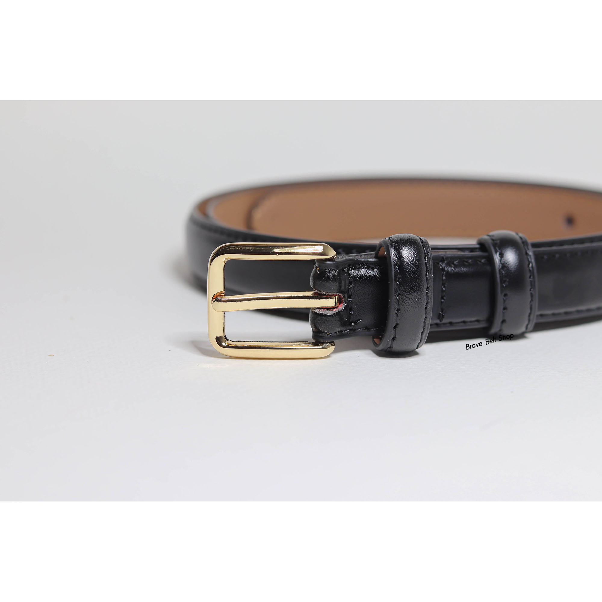เข็มขัดหนังแท้ผู้หญิงสีดำ หัวเข็มขัดสีทองสวย