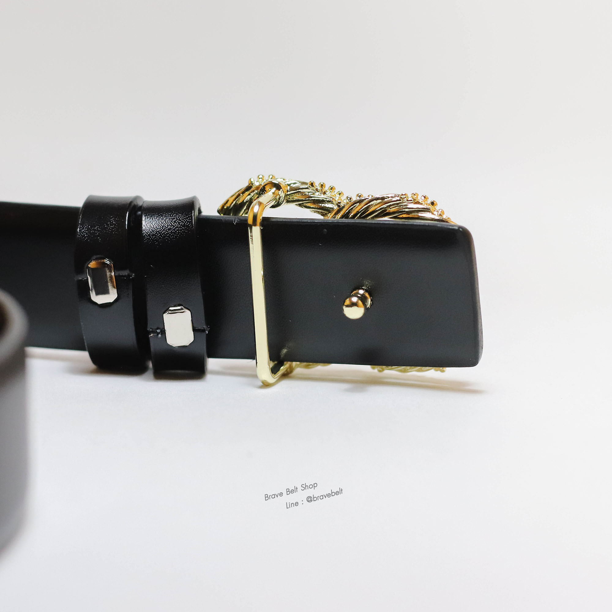 เข็มขัดหนังแท้ผู้หญิงปี 2021 บอกเลยว่าเข็มขัด chanel มาแรงมาก