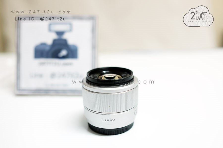 เลนส์ Lumix 25mm f1.7 สีเงิน