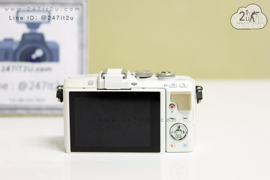 กล้อง Olympus E-PL7 +เลนส์ 14-42mm f3.5-5.6 สีขาว