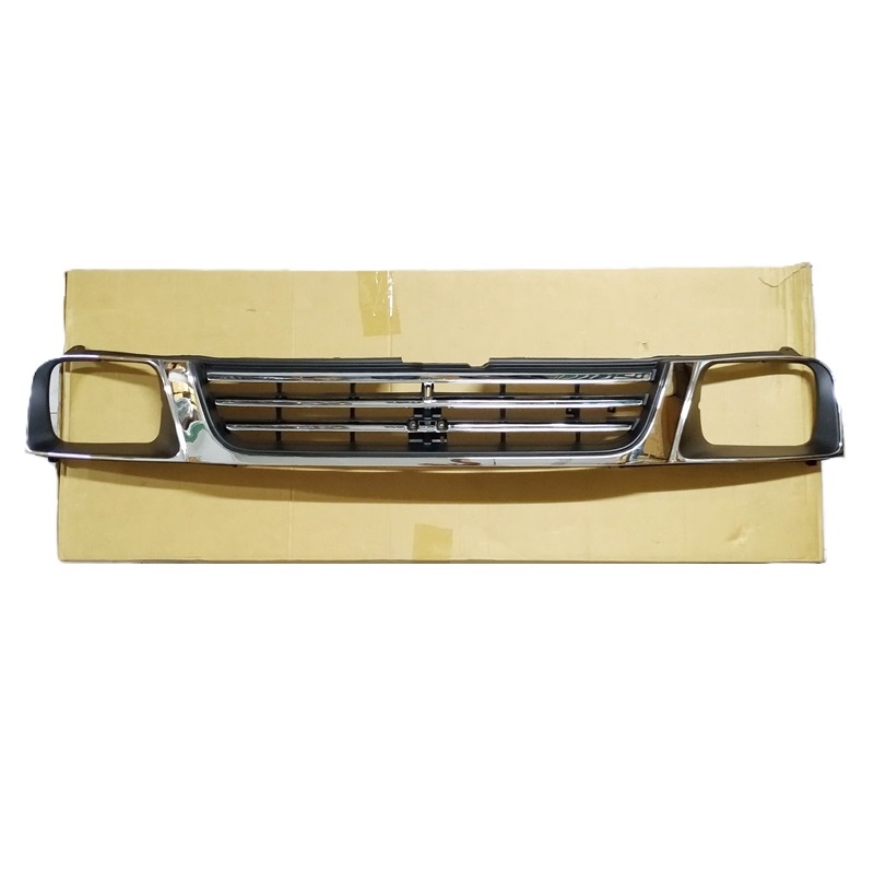 หน้ากระจัง MITSUBISHI STRADA(สตราด้า) รุ่นแรก โฉมไฟตาเล็ก ชุบโครเมียม ไม่มีโลโก้ ปี1995-1998 (รหัส:STD'95 ชุบ)