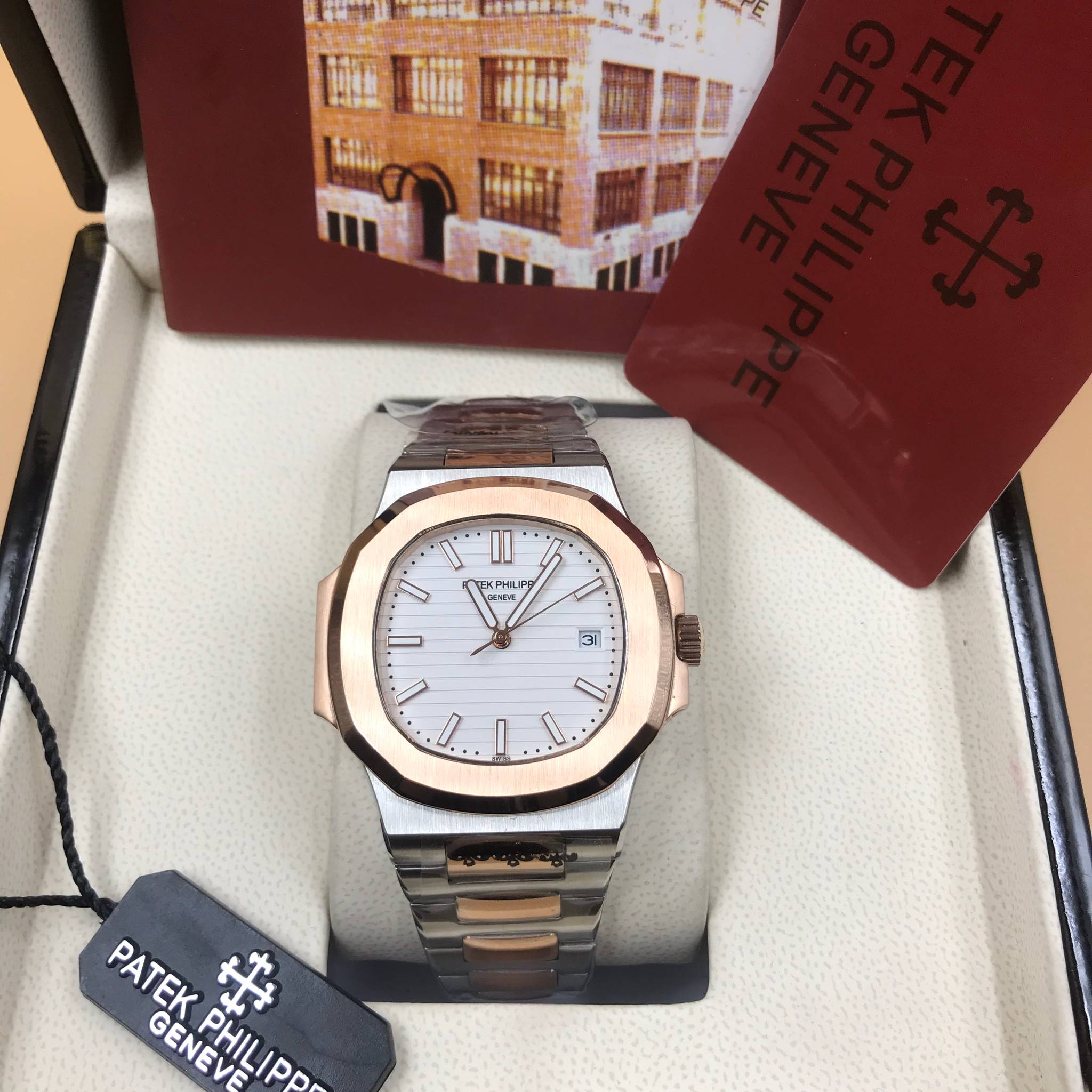 นาฬิกา Patek Philippe รุ่น Men Nautilus สายเลสสี 2K งาน Mirror Swiss หน้าขาว