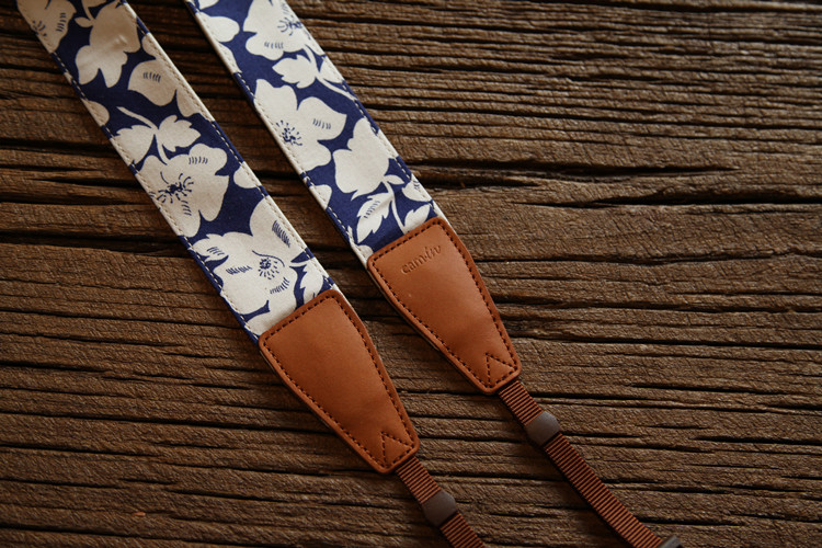 สายคล้องกล้อง สีพาสเทล