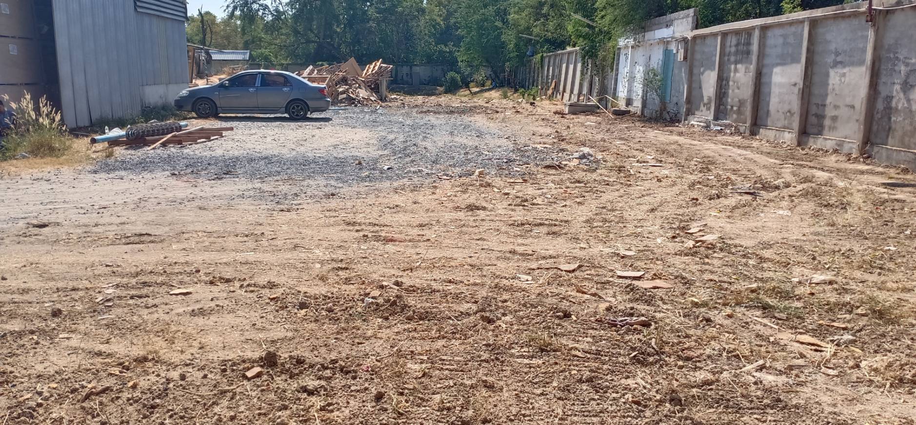 หน้างานบางเสาธง 660 ตรม.