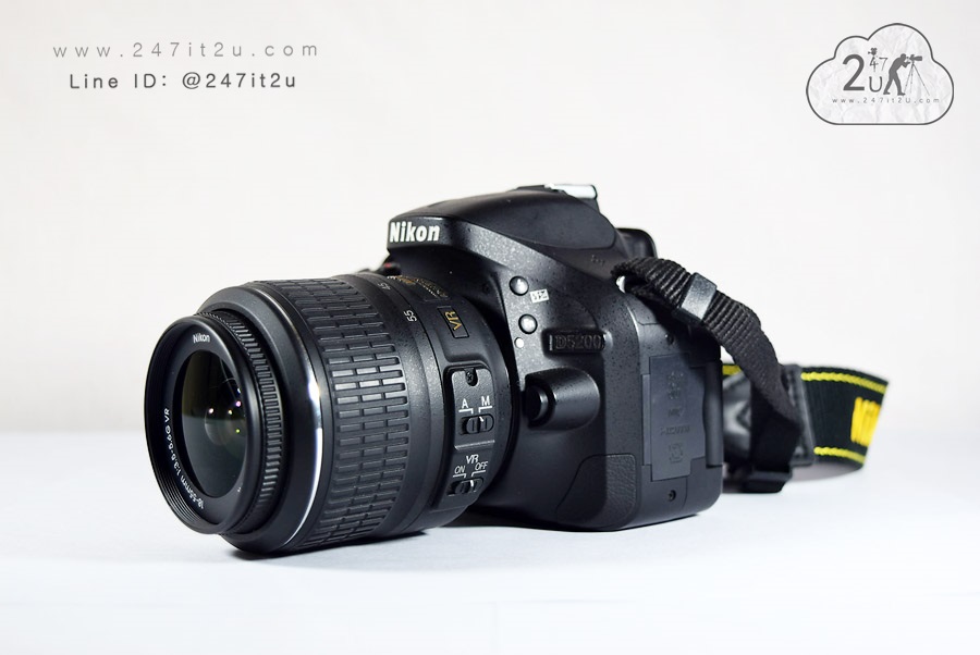 กล้อง Nikon D5200 พร้อมเลนส์ 18-55mm ชัตเตอร์ 4,3xx ครั้ง