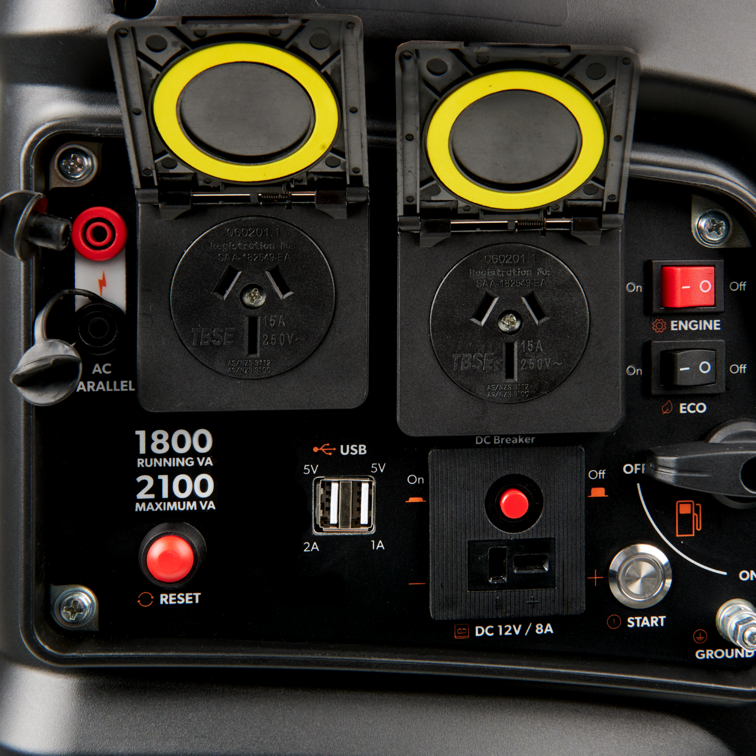 Dometic PGE121 Portable Smart Inverter Generator 2100 VA