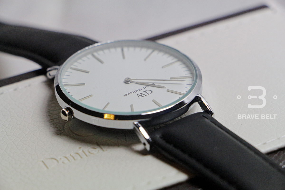 นาฬิกาวินเทจ Daniel Wellington Classic สายหนังสีดำ เกรดพรีเมี่ยม ขอบเงิน