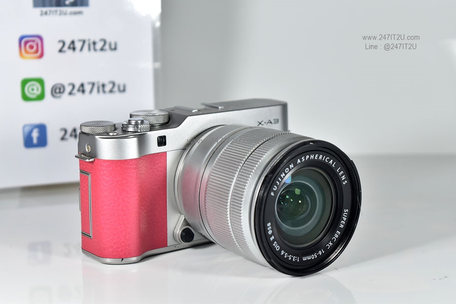 Fujifilm X-A3 พร้อมเลนส์ 16-50mm f3.5-5.6 สีชมพู