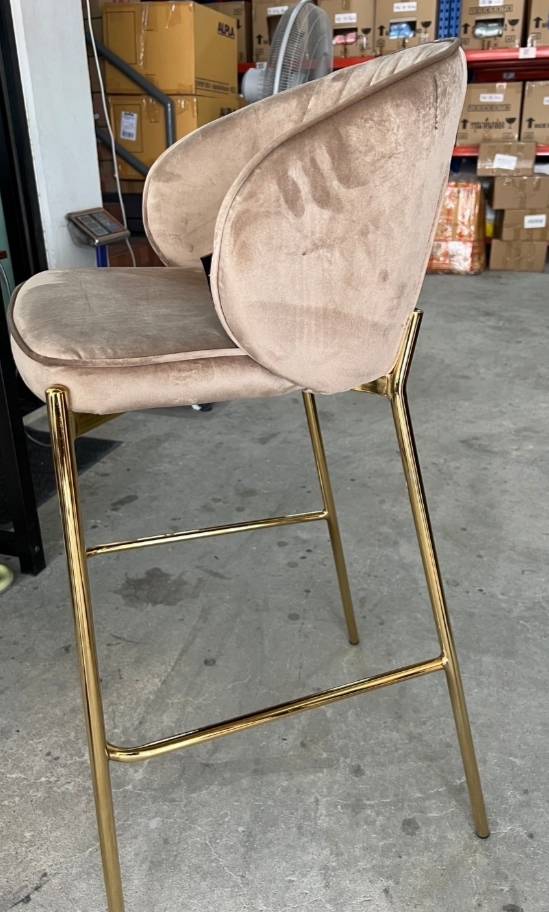 เก้าอี้บาร์ ทรงสูง ขาเหล็กชุบสีทอง เบาะกำมะหยี่ เฟอร์นิเจอร์แต่งบ้าน YL210 - YL212
