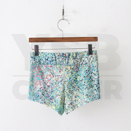 CASSA ชุดว่ายน้ำ ชุดว่ายน้ำผู้หญิง ชุดว่ายน้ำผู้หญิงเซ็ต 2 ชิิ้น เสื้อแขนยาว + กางเกงขาสั้น (สีฟ้าน้ำทะเลลายคลื่น)