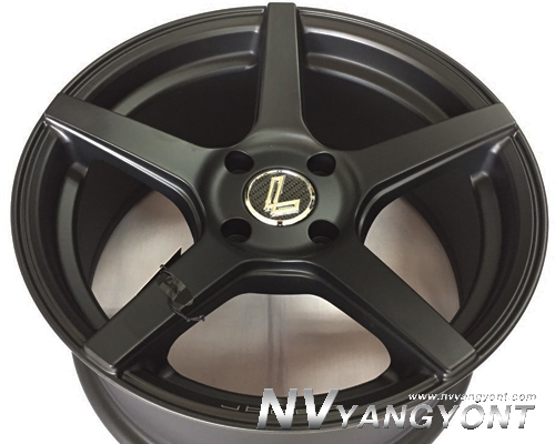 JAA size 15"-17"