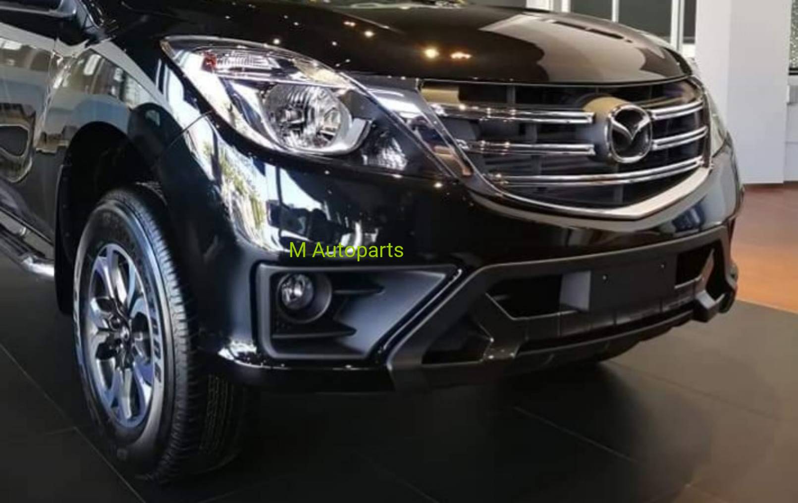 ไฟตัดหมอก ไฟสปอร์ตไลท์ MAZDA BT-50 BT50 PRO THUNDER 2018 2019 มีฝาครอบ / มาสด้า บีที50 โปรธันเดอร์ (รับประกันสินค้า 3 เดือน)