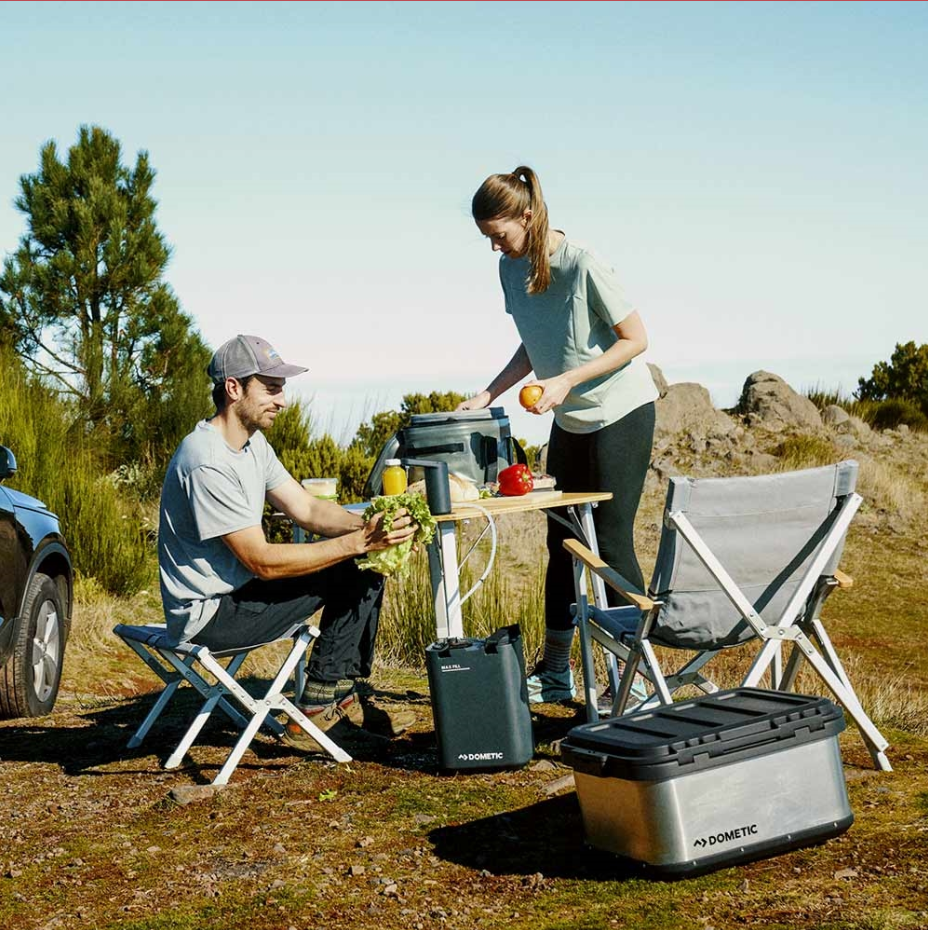 Dometic GO Compact Camp Bench เก้าอี้ม้านั่งยาวสำหรับแคมป์ปิ้ง สี Silt