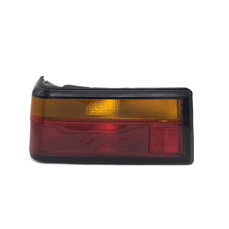 ไฟท้าย MITSUBISHI LANCER CHAMP2(มิตซู แชมป์2) ปี1988-1991 (งานแท้ TYC) (รหัส : C12II) -ราคาต่อดวง-