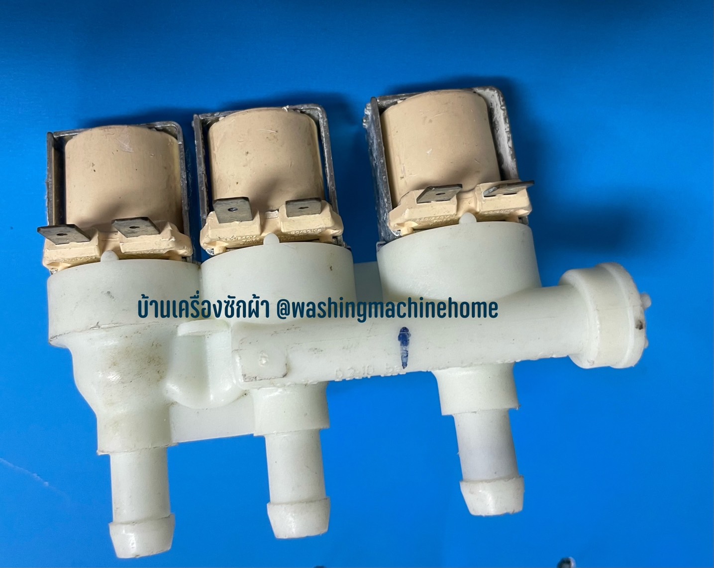 Valve Inlet วาล์วน้ำเข้าเครื่องซักผ้าฝาบน Electrolux 3 ทาง (มือสองตามรูป)