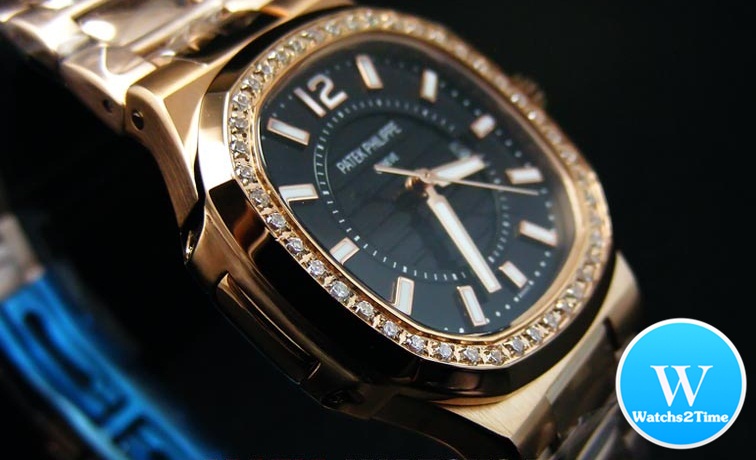 นาฬิกา Patek Philippe Ref.7010/1R Rose Gold Ladies' Nautilus Diamond Black