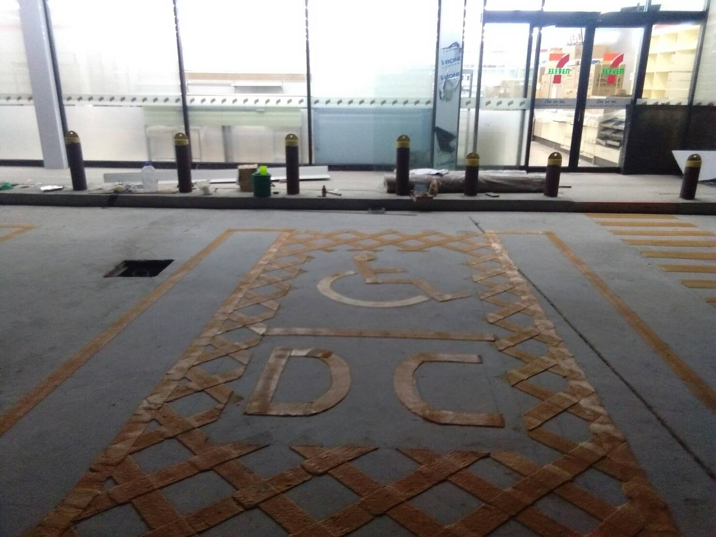 งานทำสัญลักษณ์ช่องจอดรถคนพิการ