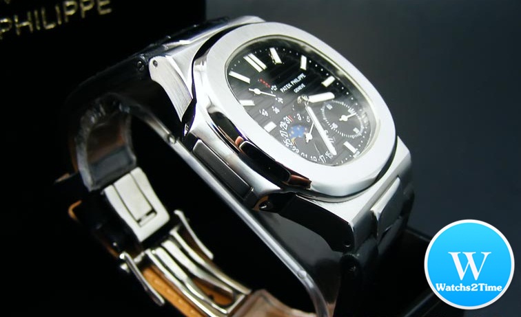 นาฬิกา Patek Philippe Moon Phases and Power Reserve Men's Nautilus Ref.5712G