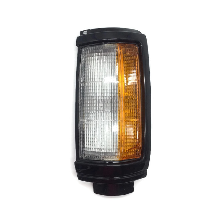 ไฟมุม MITSUBISHI CYCLONE(ไซโคลน) ขอบดำล้วน ปี1987-1995 (งานO.E.M ตราเพชร) -ราคาต่อดวง-