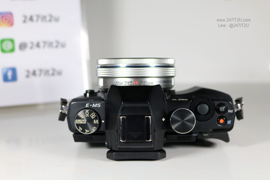 กล้อง Olympus OM-D EM 5 Mark I พร้อมเลนส์ 14-42mm สีดำ