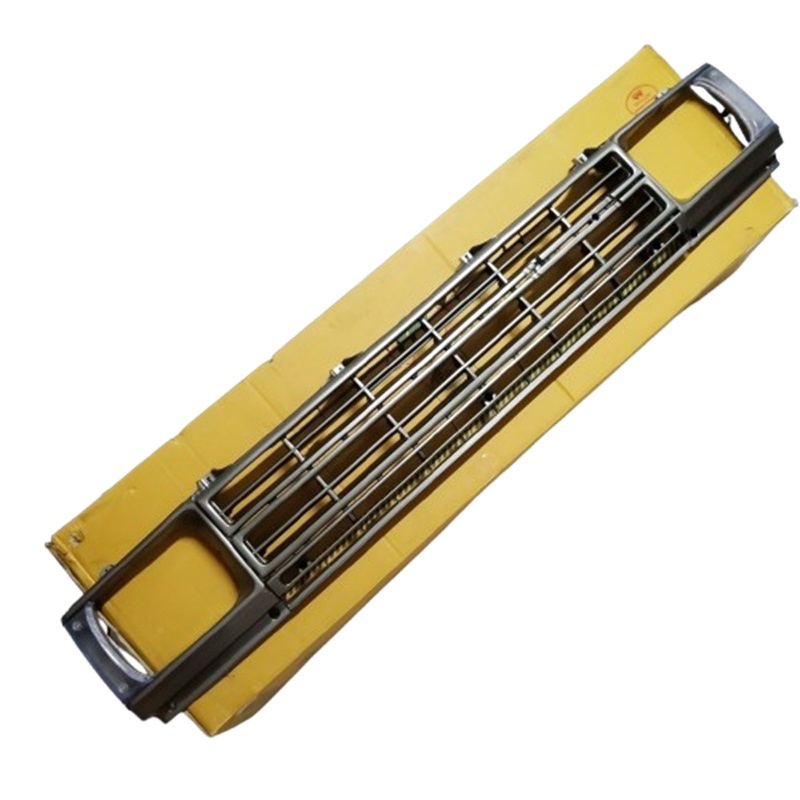 หน้ากระจัง TOYOTA LN40/RN40 โฉมม้ากระโดด พร้อมขอบไฟ ครบชุด สีเทา(ตามรูป) ไม่มีโลโก้ ปี1978-1983 (รหัส:LN40+-ขอบคู่)