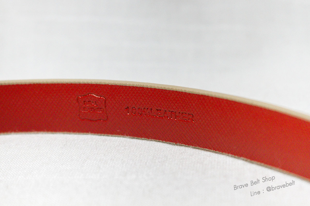 เข็มขัดหนังสีทอง หัวเข็มขัดรูปหัวใจ