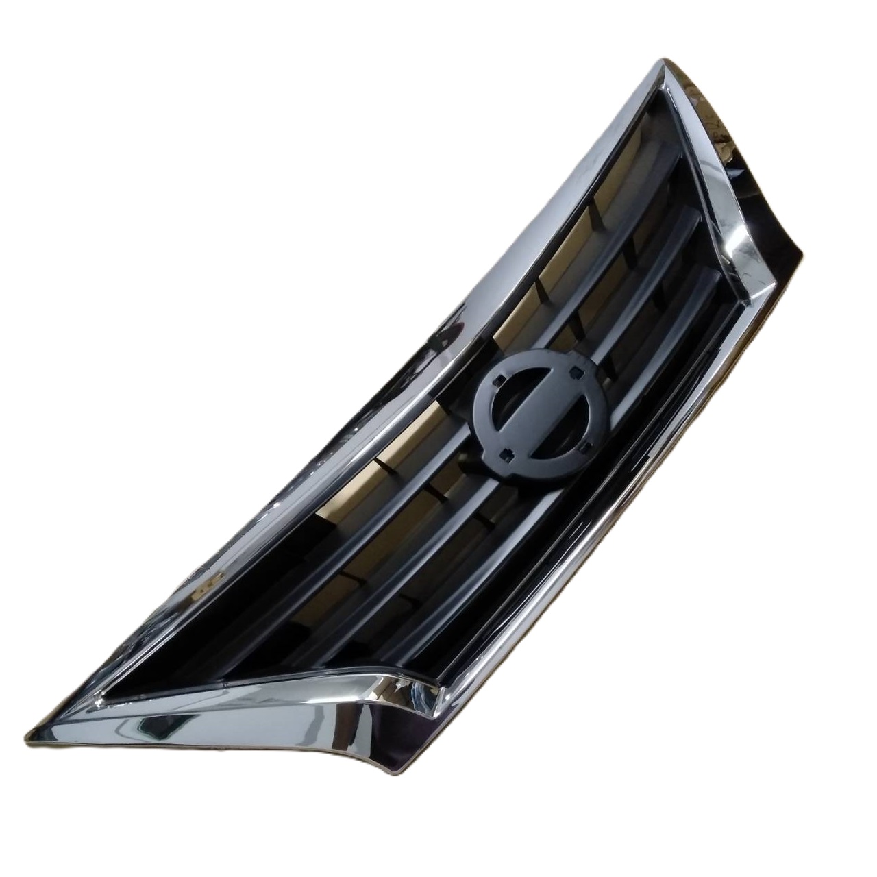 หน้ากระจัง NISSAN ALMERA(อัลเมร่า) รุ่นที่2 คาดโครเมียม ไม่มีโลโก้ ปี2014-2018 (รหัส:ALMERA'14)