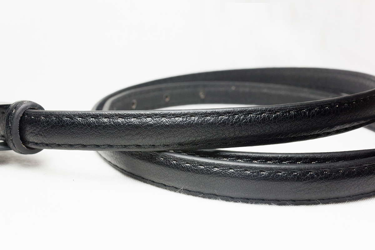 เข็มขัดหนังแฟชั่นผู้หญิงหนังสีดำ