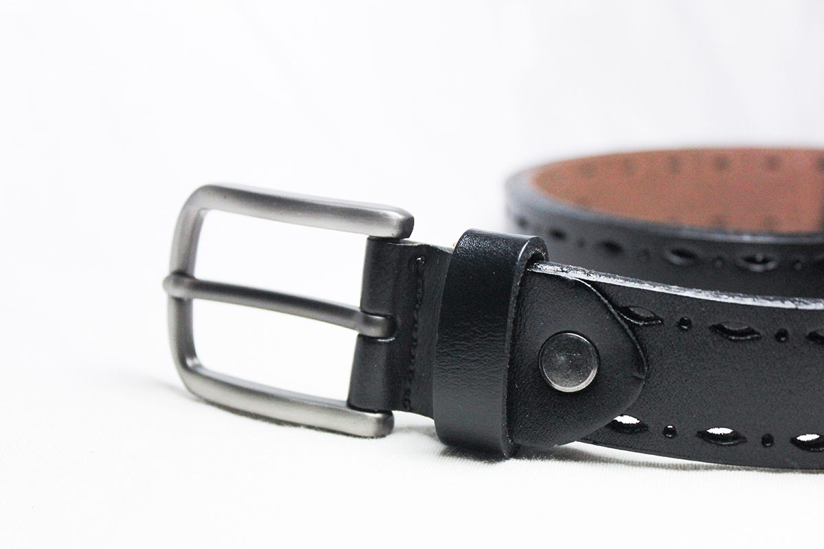 เข็มขัดหนังแท้ผู้หญิง กว้าง 2 ซม หนังสีดำมีลาย