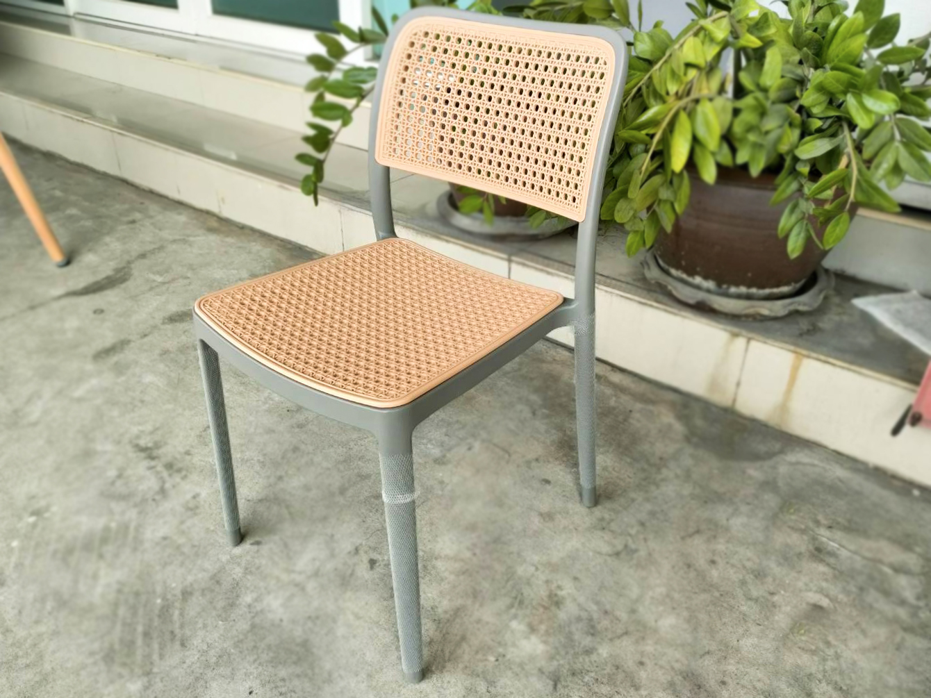 เก้าอี้พลาสติก เก้าอี้หวาย หวายเทียม เก้าอี้ร้านกาแฟ ร้านอาหาร สไตล์โมเดิร์น