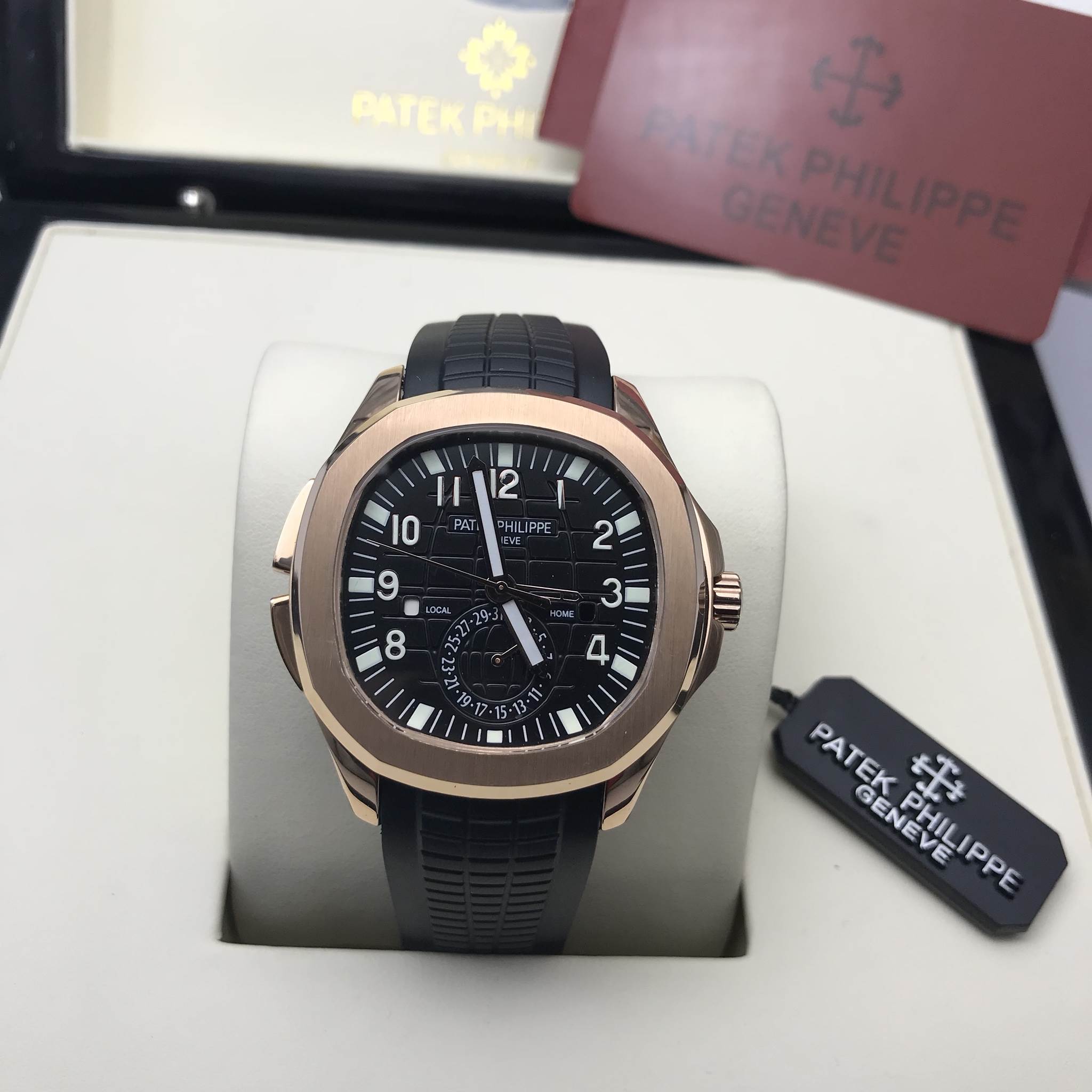 นาฬิกา Patek Philippe Aquanaut Travel Time Reference 5164R